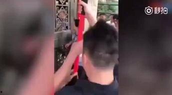 国产精品强行喂胸视频,揭秘强行喂胸视频背后的真相与争议