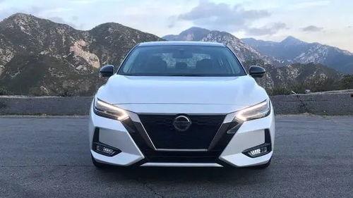 轩逸国产和美国对比视频,揭秘中外汽车市场的差异